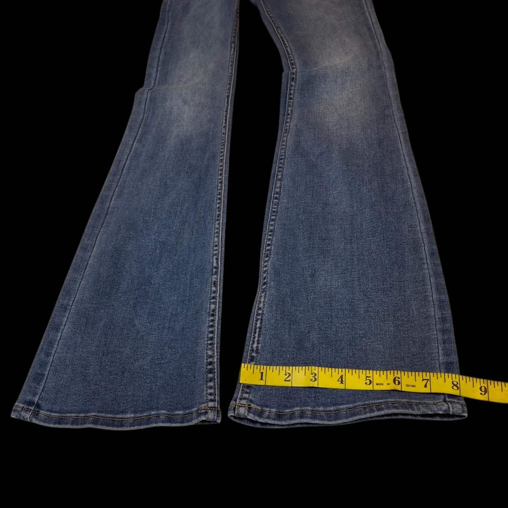 We The Free Penny Pull-On Wide Flare Soft Denim Blue Stretch Jeans Women Size 27 - Picture 14 of 16